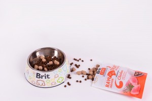 ������ ��� ���� Brit Raw Treat Indoor & Antistress Freeze-dried � ������, 40 �